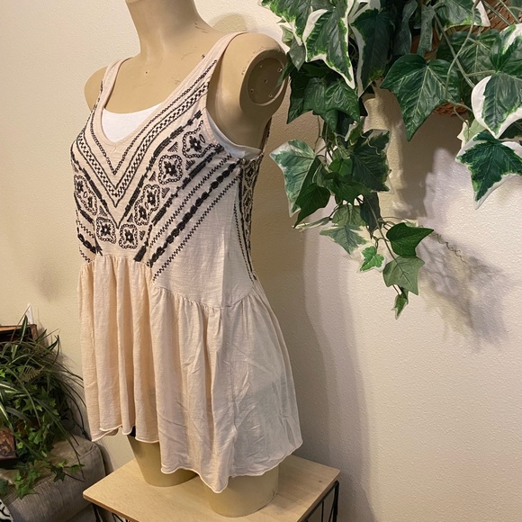 Ecote tunic tank w/ open back - Picture 3 of 7